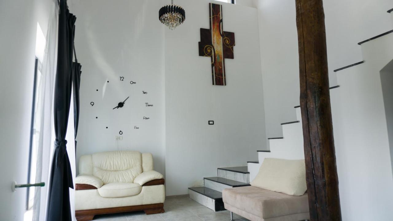 Casuta Din Drumul Muntelui Dragus Exterior foto