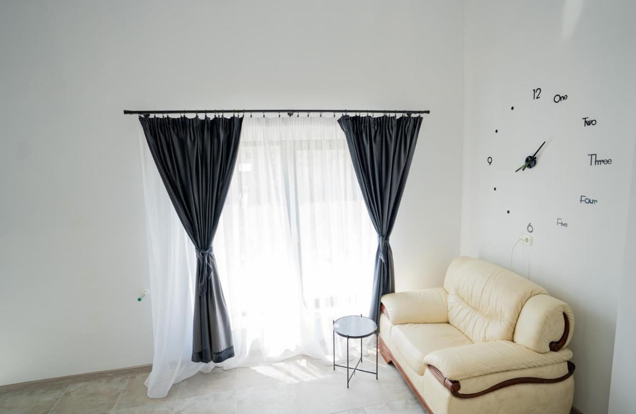 Casuta Din Drumul Muntelui Dragus Exterior foto