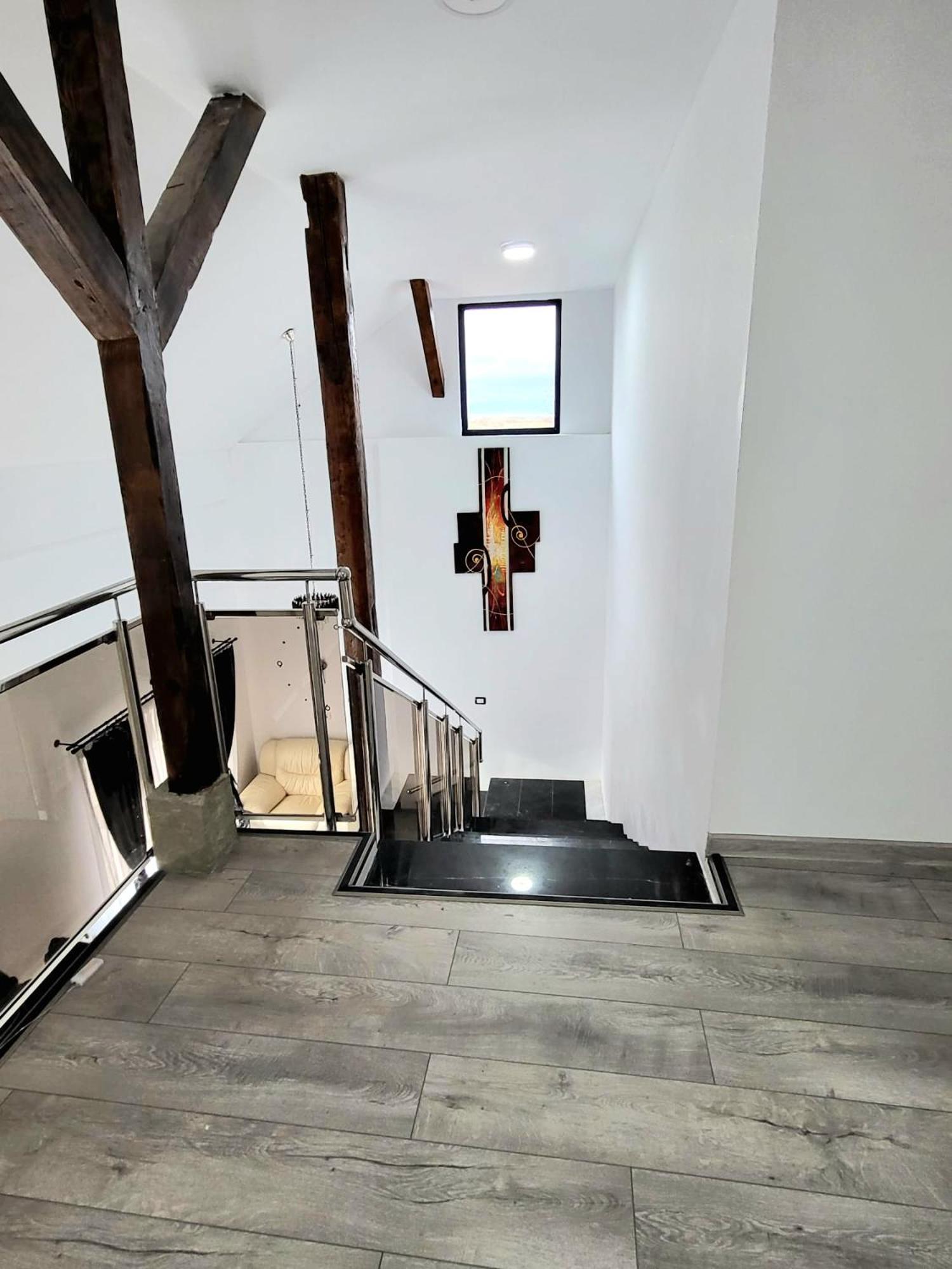 Casuta Din Drumul Muntelui Dragus Exterior foto