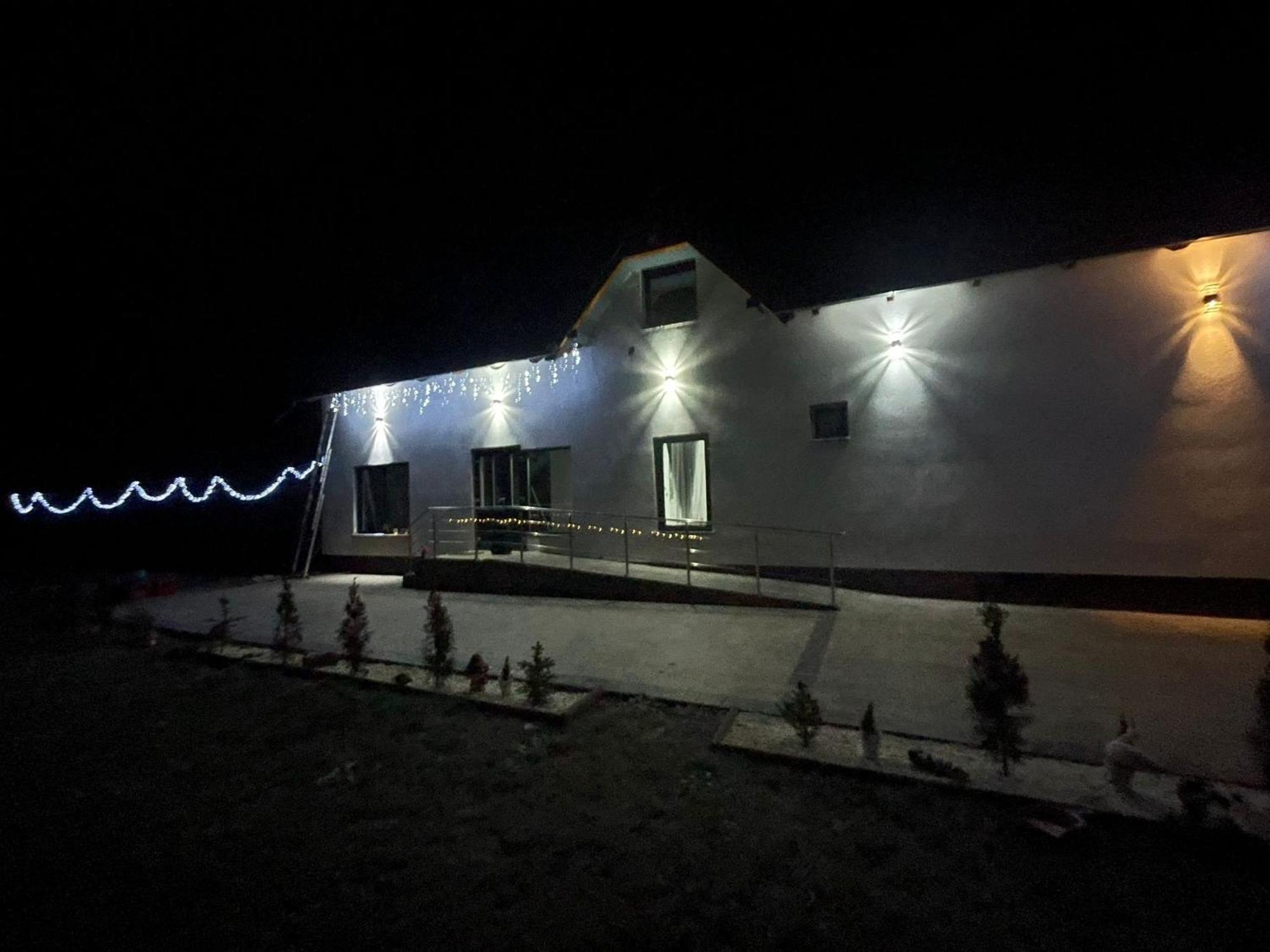 Casuta Din Drumul Muntelui Dragus Exterior foto